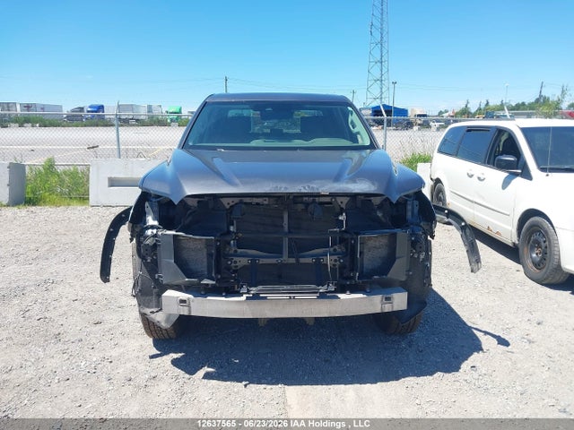 2024 Toyota Tundra Limited 4x4 მანქანა იყიდება აუქციონზე, vin: 5TFJA5DB5RX190831, აუქციონის ნომერი: 12637565