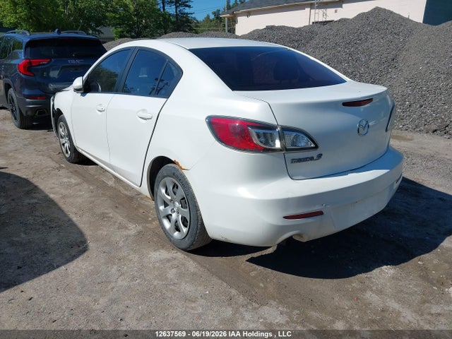 2013 Mazda Mazda3 მანქანა იყიდება აუქციონზე, vin: JM1BL1UF5D1709768, აუქციონის ნომერი: 12637569