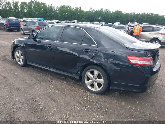 2011 Toyota Camry Se მანქანა იყიდება აუქციონზე, vin: 4T1BF3EK1BU173116, აუქციონის ნომერი: 12637575
