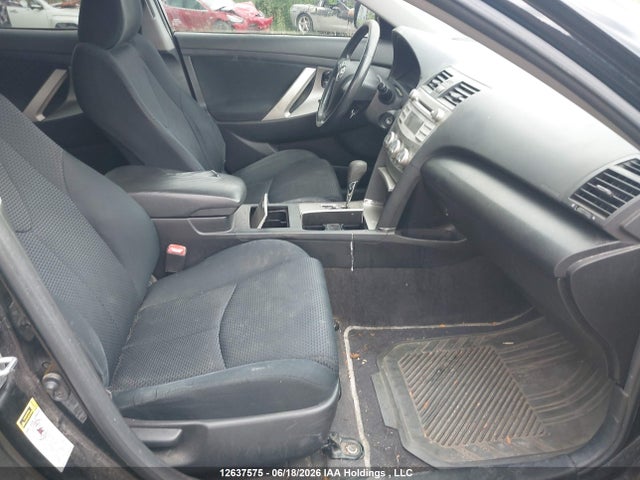 2011 Toyota Camry Se მანქანა იყიდება აუქციონზე, vin: 4T1BF3EK1BU173116, აუქციონის ნომერი: 12637575