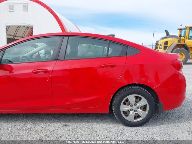 2017 Chevrolet Cruze Ls Auto მანქანა იყიდება აუქციონზე, vin: 3G1BC5SM7HS555117, აუქციონის ნომერი: 12637576