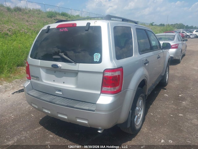 2011 Ford Escape Xlt მანქანა იყიდება აუქციონზე, vin: 1FMCU0D79BKB56257, აუქციონის ნომერი: 12637581