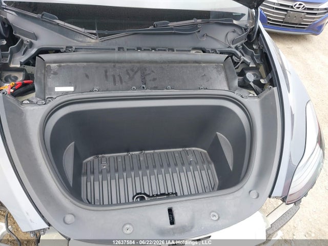 Tesla Model Y Long Range 2023 7SAYGAEE0PF593527 Image 10