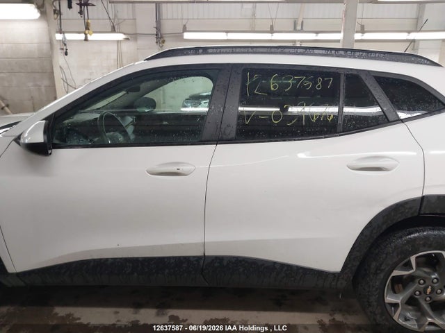KL77LHE21SC039676 Chevrolet Trax Lt Fwd
