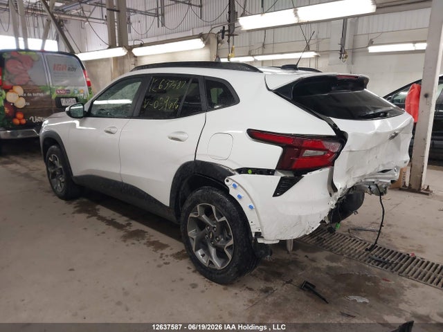 KL77LHE21SC039676 Chevrolet Trax Lt Fwd