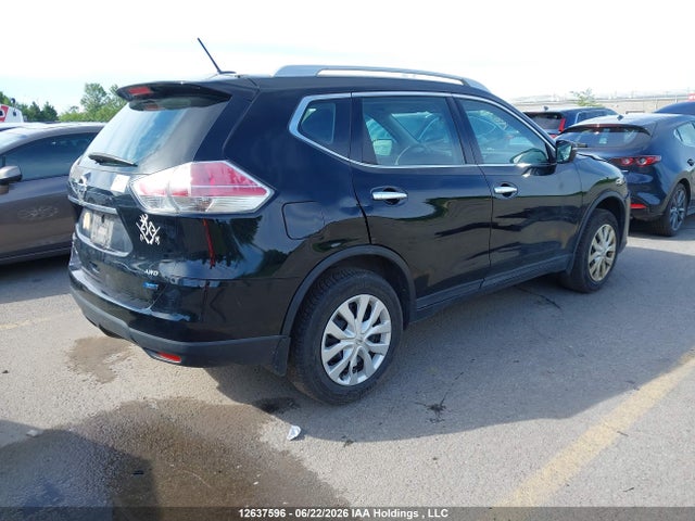2015 Nissan Rogue S/sl/sv მანქანა იყიდება აუქციონზე, vin: 5N1AT2MV2FC862376, აუქციონის ნომერი: 12637596