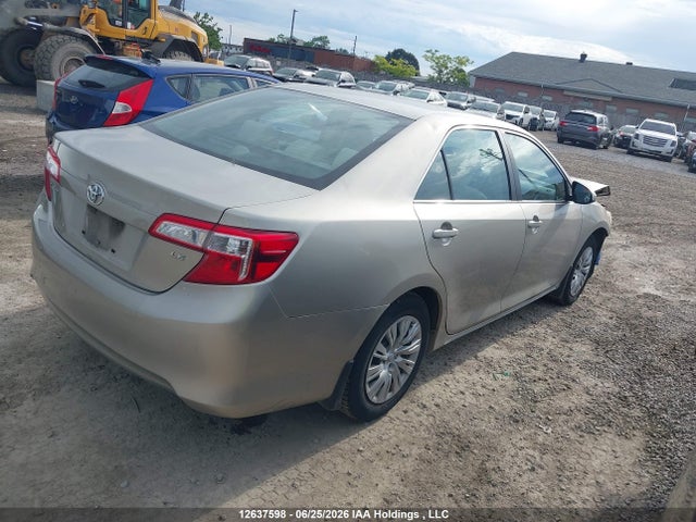 12637598 :رقم المزاد ، 4T1BF1FK2DU237752 vin ، 2013 Toyota Camry Le مزاد بيع