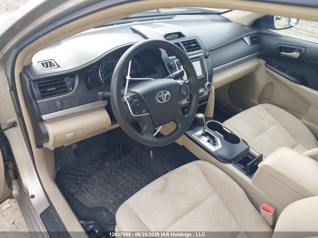 12637598 :رقم المزاد ، 4T1BF1FK2DU237752 vin ، 2013 Toyota Camry Le مزاد بيع