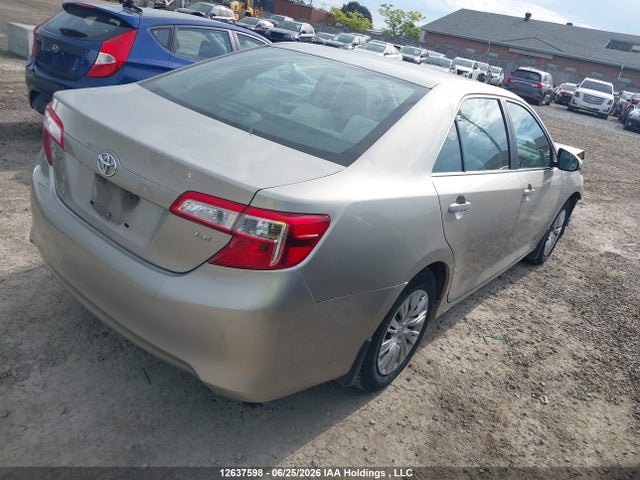 12637598 :رقم المزاد ، 4T1BF1FK2DU237752 vin ، 2013 Toyota Camry Le مزاد بيع