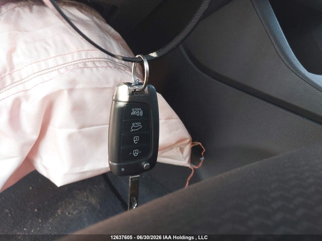 Продаж на аукціоні авто 2019 Hyundai Elantra Gt, vin: KMHH35LE4KU105503, номер лоту: 12637605