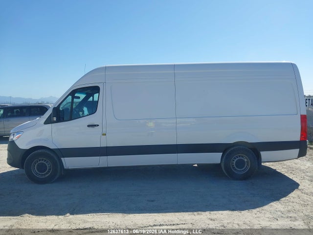 W1Y4KCHY0SP795645 Mercedes-Benz Sprinter 2500