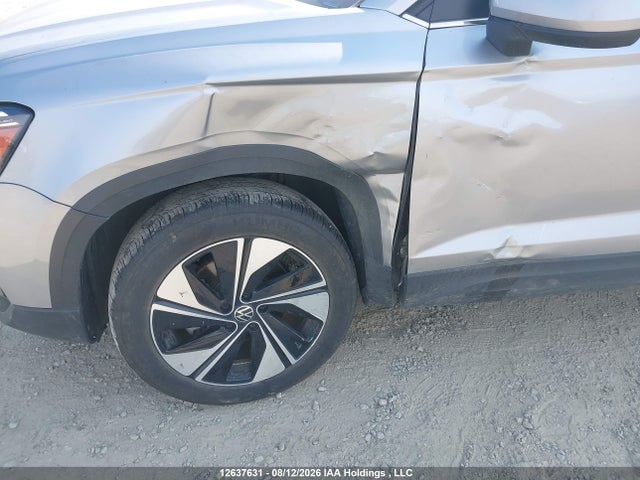 12637631 :رقم المزاد ، 3VVUC7B27SM035796 vin ، 2025 Volkswagen Taos Se مزاد بيع