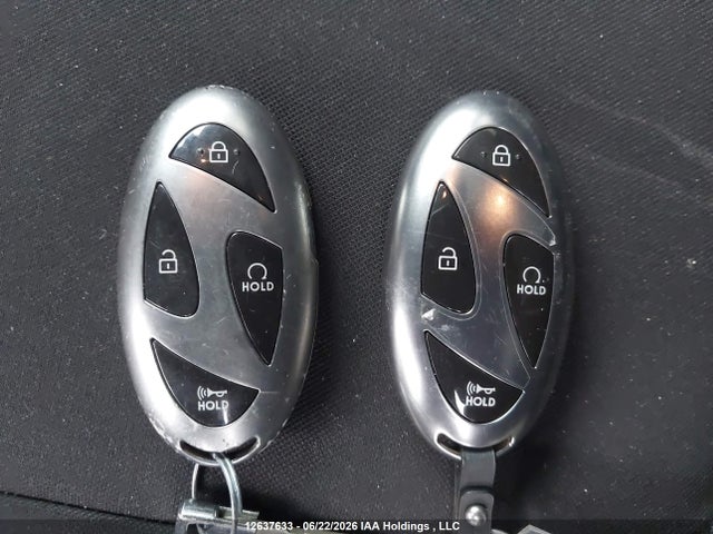 KMHLM4DGXRU666056 Hyundai ELANTRA SEL