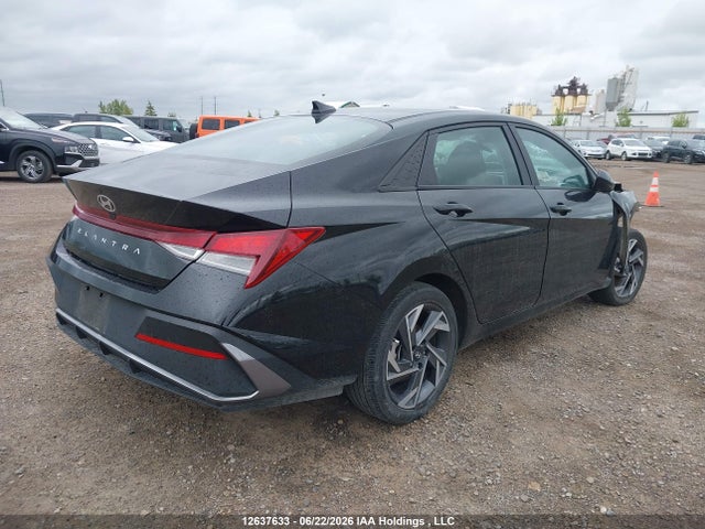 KMHLM4DGXRU666056 Hyundai ELANTRA SEL