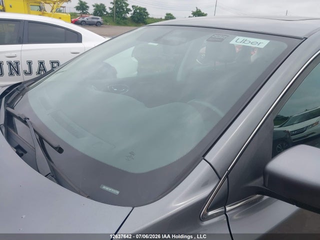 3N1AB7AP7KY275623 Nissan Sentra 1.8 S/1.8 Sv