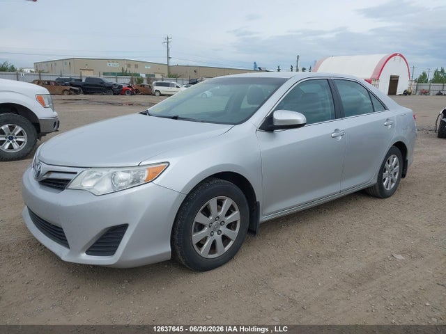 2013 Toyota Camry Le მანქანა იყიდება აუქციონზე, vin: 4T1BF1FK4DU253791, აუქციონის ნომერი: 12637645