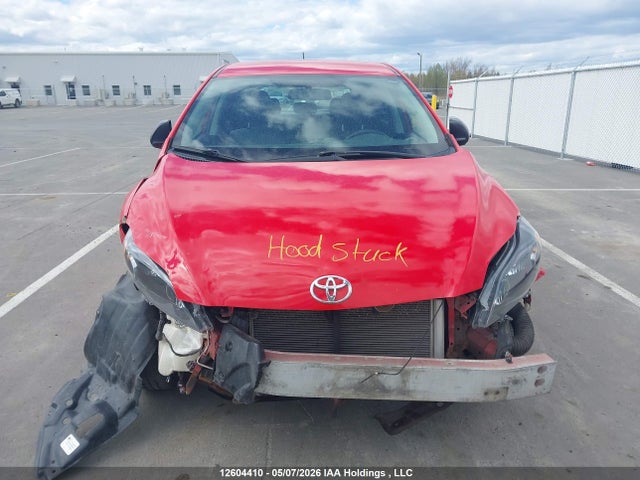 12604410 :رقم المزاد ، 2T1KU4EE3CC892103 vin ، 2012 Toyota Matrix مزاد بيع
