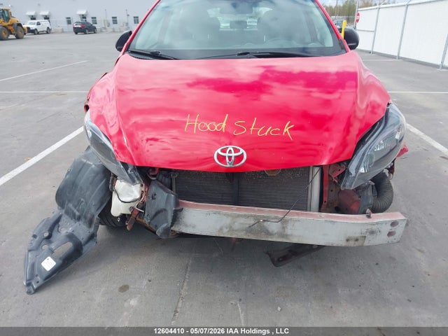 12604410 :رقم المزاد ، 2T1KU4EE3CC892103 vin ، 2012 Toyota Matrix مزاد بيع