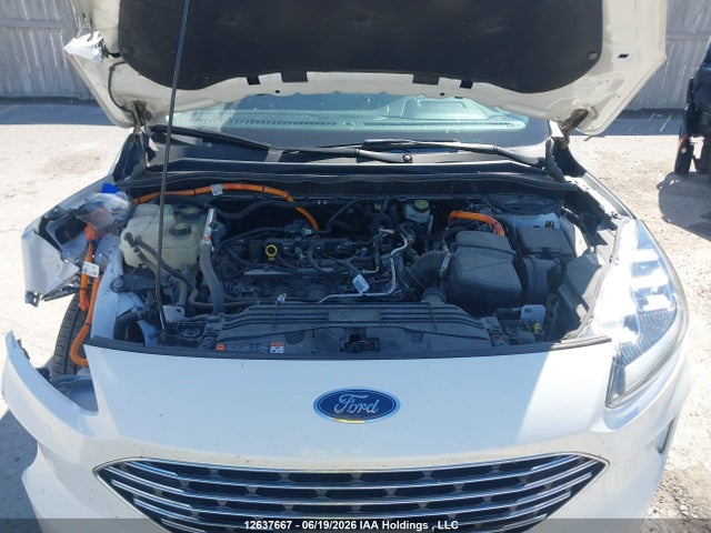 12637667 :رقم المزاد ، 1FMCU9DZ6MUA61085 vin ، 2021 Ford Escape Titanium Hybrid مزاد بيع