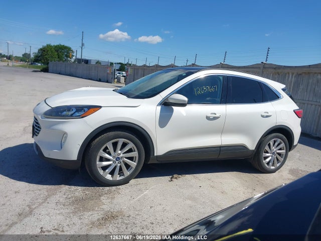 12637667 :رقم المزاد ، 1FMCU9DZ6MUA61085 vin ، 2021 Ford Escape Titanium Hybrid مزاد بيع