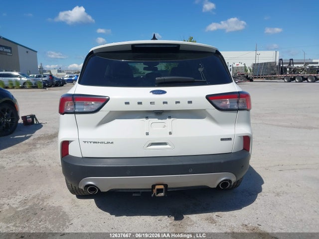 12637667 :رقم المزاد ، 1FMCU9DZ6MUA61085 vin ، 2021 Ford Escape Titanium Hybrid مزاد بيع