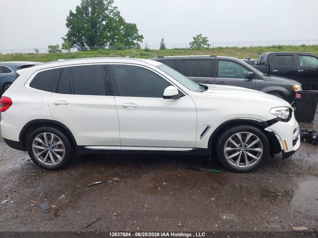 5UXTR9C56KLD96369 BMW X3 Xdrive30i