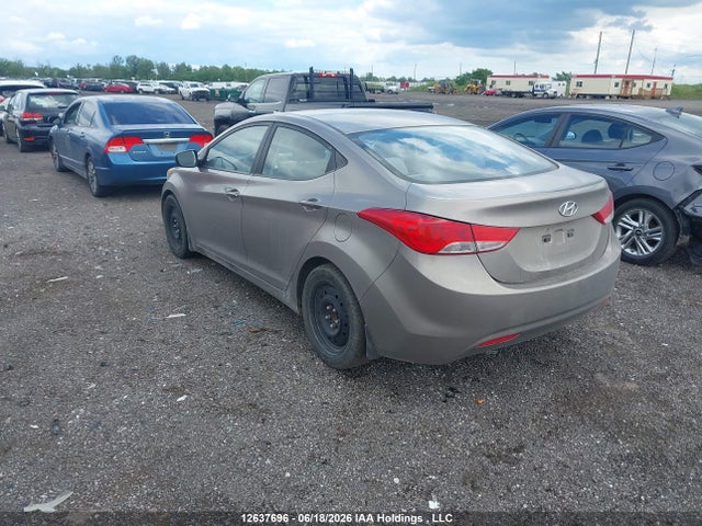 2011 Hyundai Elantra Gl მანქანა იყიდება აუქციონზე, vin: 5NPDH4AE6BH043162, აუქციონის ნომერი: 12637696