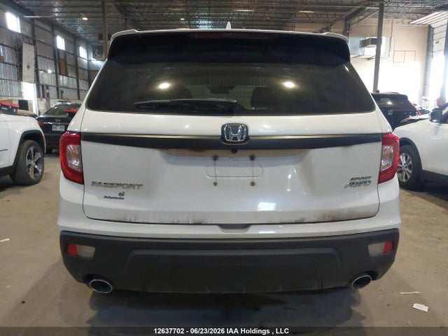 Продаж на аукціоні авто 2020 Honda Passport Sport, vin: 5FNYF8H2XLB501487, номер лоту: 12637702
