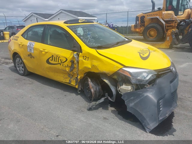 12637707 :رقم المزاد ، 2T1BURHE4FC272308 vin ، 2015 Toyota Corolla Le مزاد بيع