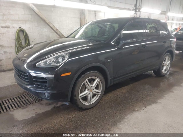 Porsche Cayenne 2015 WP1AF2A23FLA33160 Image 2