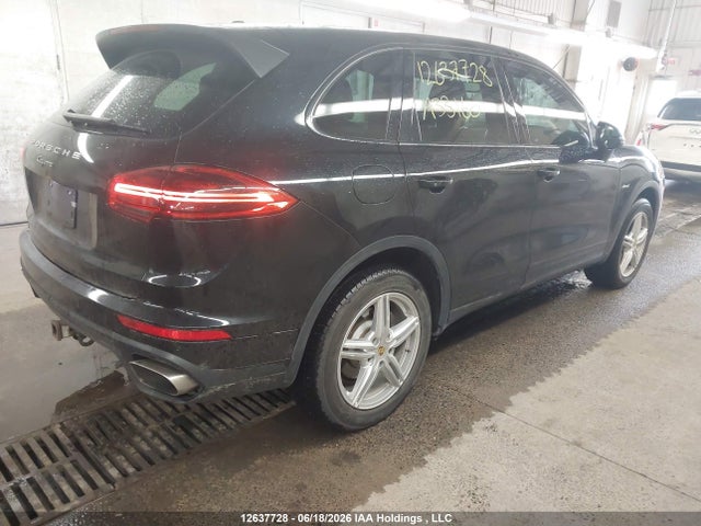 Porsche Cayenne 2015 WP1AF2A23FLA33160 Image 4