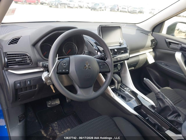 12637742 :رقم المزاد ، JA4ATUAA9TZ611469 vin ، 2026 Mitsubishi Eclipse Cross Es مزاد بيع