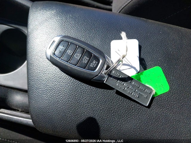 KMHLM4AG8MU148511 Hyundai Elantra Preferred Ivt With Sun And Tech Package