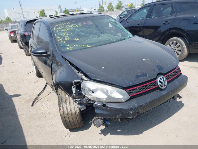 2011 Volkswagen Golf Gti 5-door მანქანა იყიდება აუქციონზე, vin: WVWGV7AJ7BW308217, აუქციონის ნომერი: 12616823