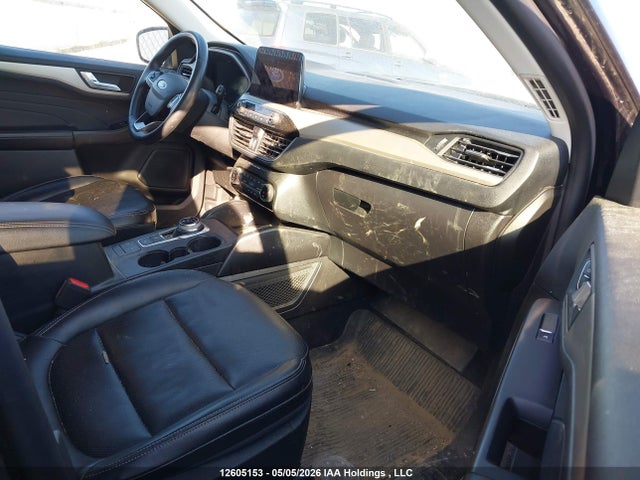 Продажа на аукционе авто 2022 Ford Escape Sel, vin: 1FMCU9H99NUA51081, номер лота: 12605153