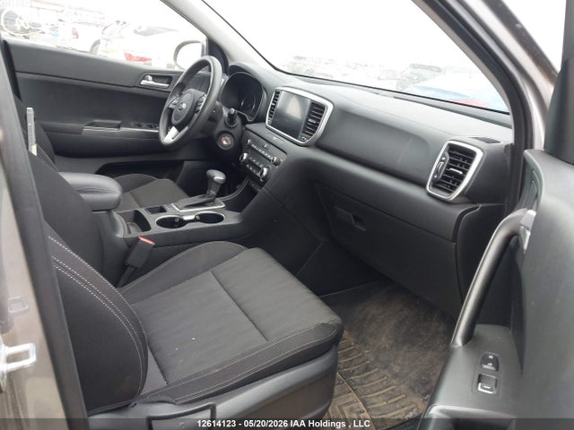 Продаж на аукціоні авто 2021 Kia Sportage Lx/lx S, vin: KNDPMCAC4M7871820, номер лоту: 12614123