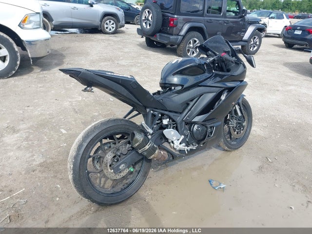 Yamaha Yzfr3 A 2021 MH3RH18N2MK001913 Image 4