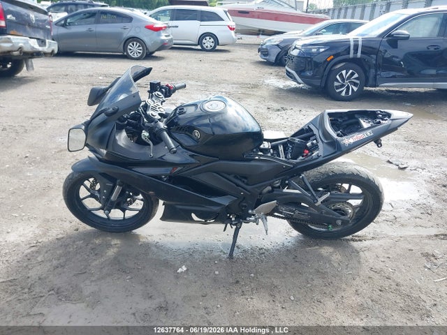 Yamaha Yzfr3 A 2021 MH3RH18N2MK001913 Image 9