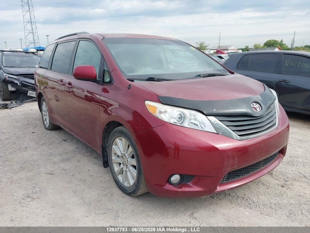 Продажа на аукционе авто 2011 Toyota Sienna Xle/limited, vin: 5TDYK3DCXBS020193, номер лота: 12637783