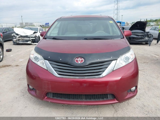 Продаж на аукціоні авто 2011 Toyota Sienna Xle/limited, vin: 5TDYK3DCXBS020193, номер лоту: 12637783