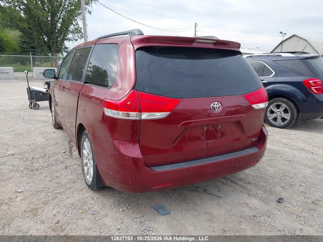 Продаж на аукціоні авто 2011 Toyota Sienna Xle/limited, vin: 5TDYK3DCXBS020193, номер лоту: 12637783