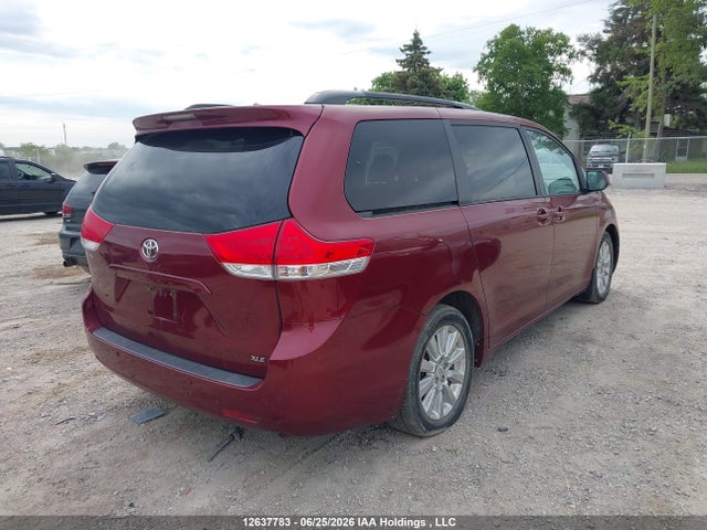 Продаж на аукціоні авто 2011 Toyota Sienna Xle/limited, vin: 5TDYK3DCXBS020193, номер лоту: 12637783