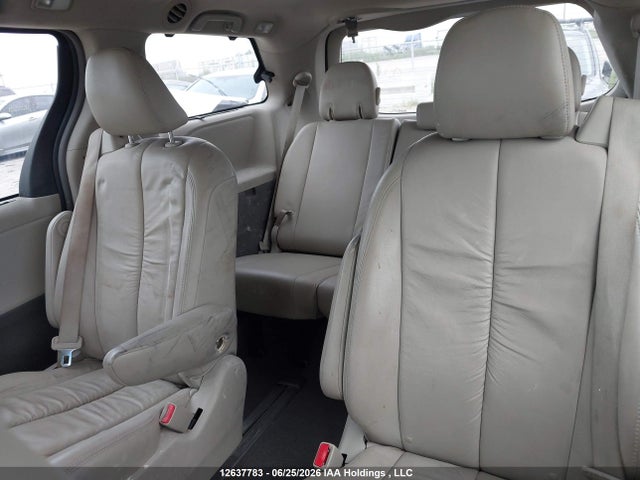 Продаж на аукціоні авто 2011 Toyota Sienna Xle/limited, vin: 5TDYK3DCXBS020193, номер лоту: 12637783