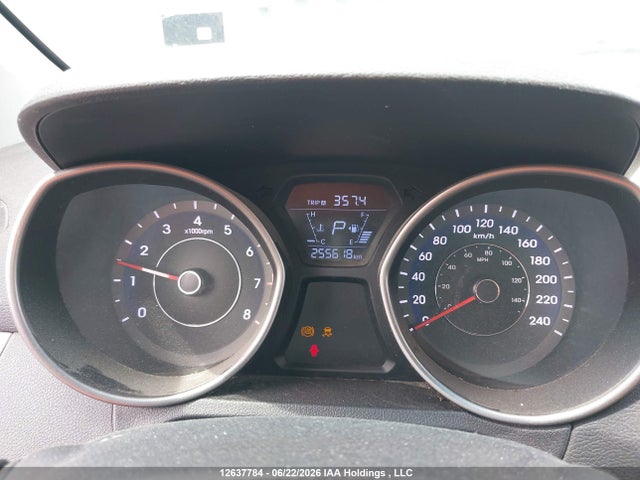 2015 Hyundai Elantra Limited მანქანა იყიდება აუქციონზე, vin: 5NPDH4AE0FH625070, აუქციონის ნომერი: 12637784