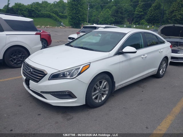 Hyundai SONATA GL 2016 5NPE24AF8GH269810 Image 2