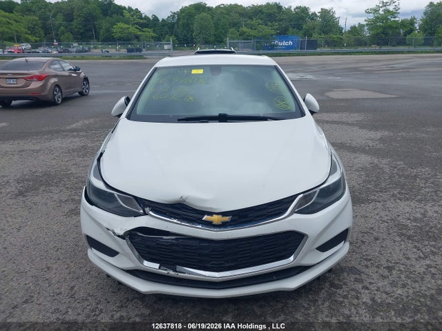 3G1BE5SMXGS607218 Chevrolet Cruze Lt Auto