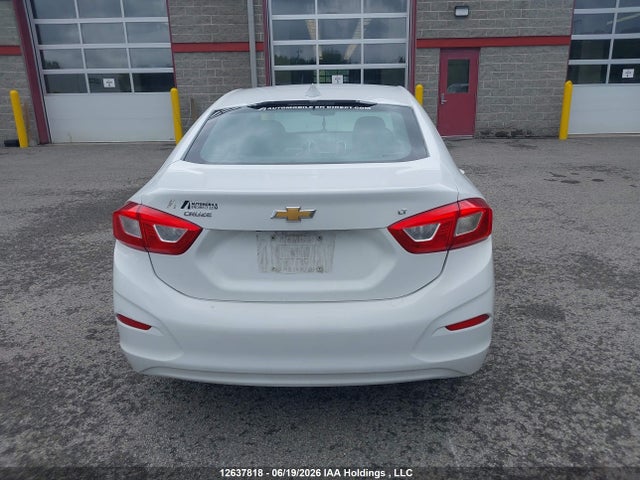 3G1BE5SMXGS607218 Chevrolet Cruze Lt Auto