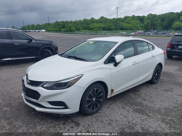 3G1BE5SMXGS607218 Chevrolet Cruze Lt Auto