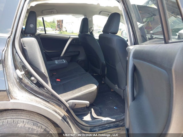 Toyota RAV4 LE 2015 2T3ZFREV9FW224404 Image 8