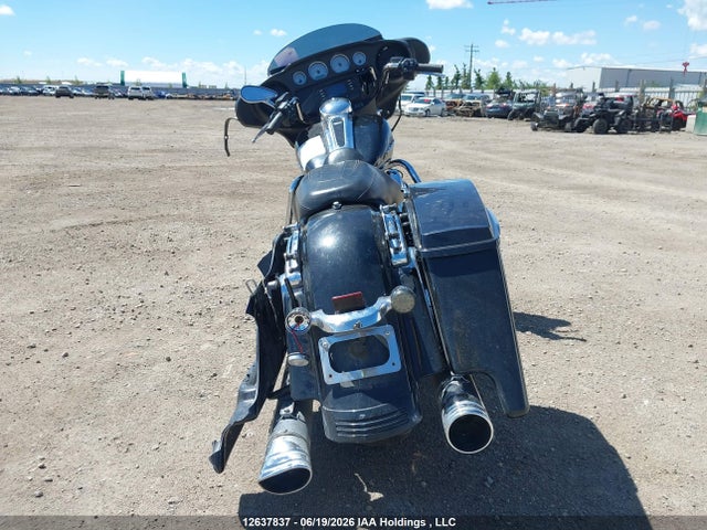 12637837 :رقم المزاد ، 5HD1KBMA0GB676242 vin ، 2016 Harley-davidson Flhx Street Glide مزاد بيع